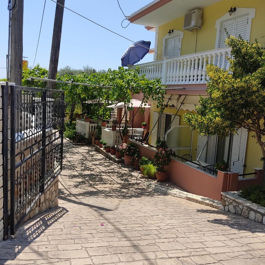 Apartamento Nikolaou Thomas House Parga Exterior foto