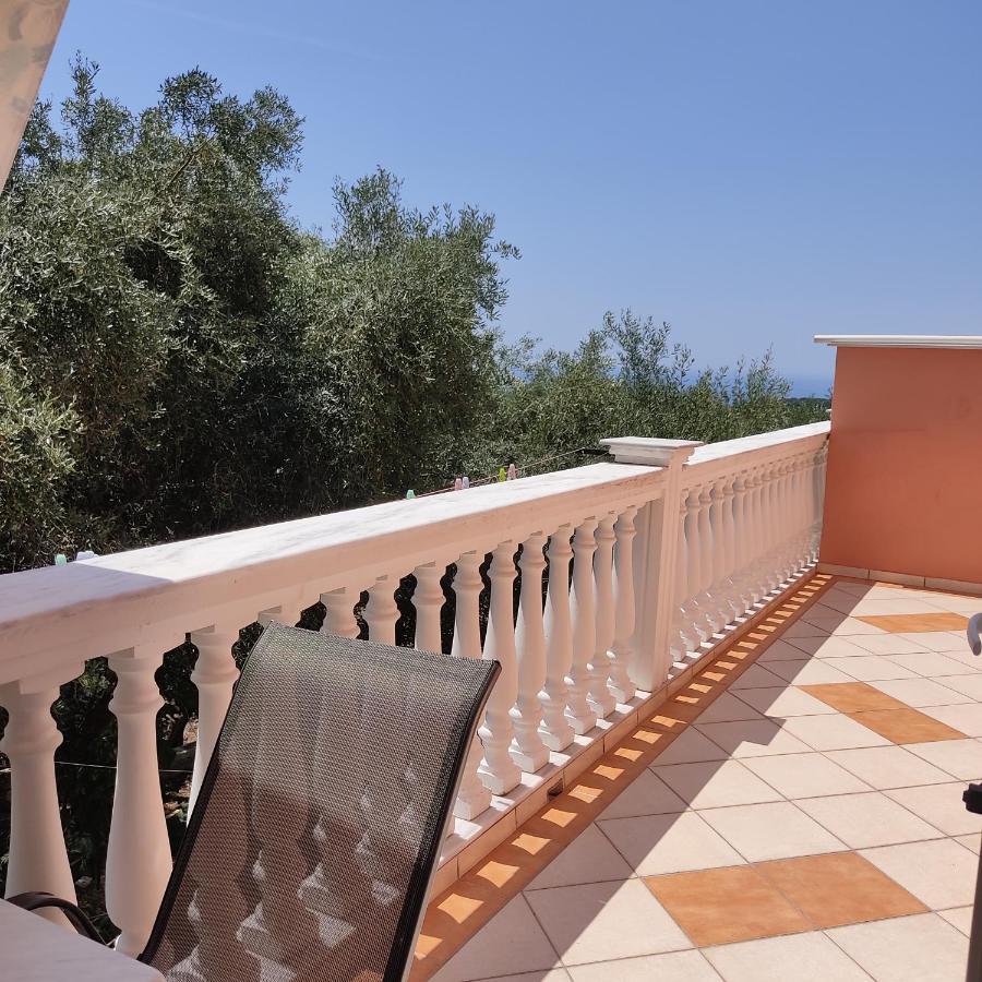 Apartamento Nikolaou Thomas House Parga Exterior foto